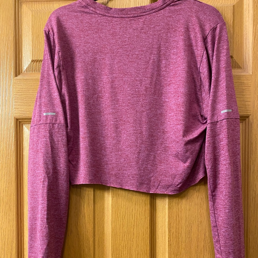 Nike Women's Purple Long Sleeve Crop Top - Picture 4 of 4